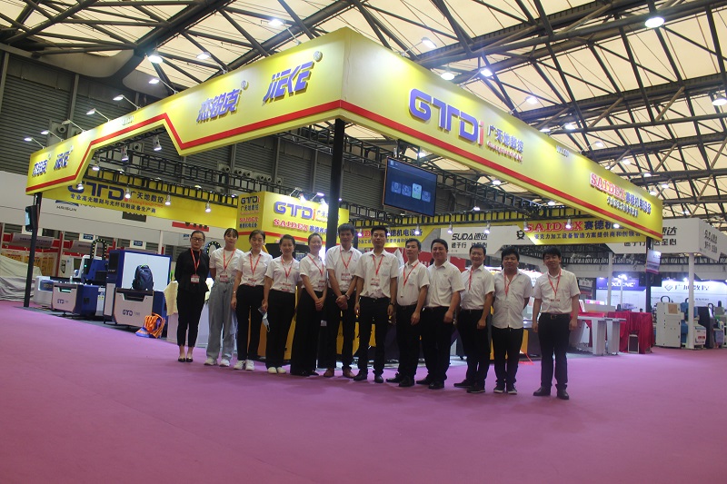 金沙城js93线路数控带您直击2020上海广告展展会现场